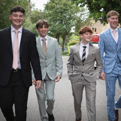 6thFormProm2024-1151)