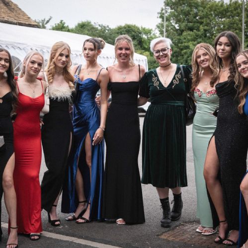 6thFormProm2024-1331)