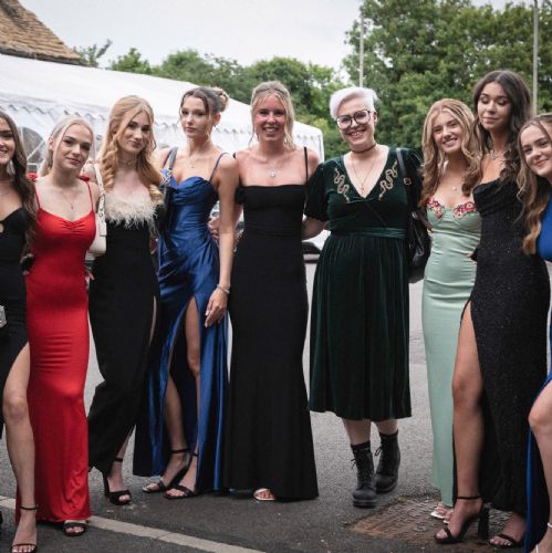 6thFormProm2024-1341)