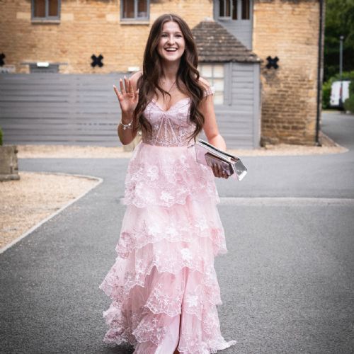 6thFormProm2024-1441)