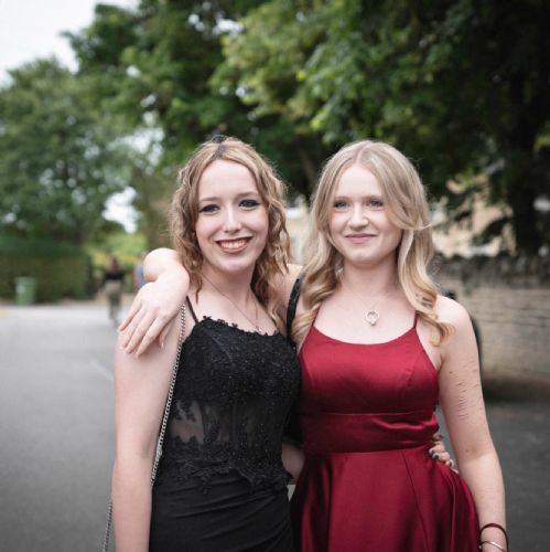6thFormProm2024-1471)