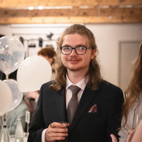 6thFormProm2024-1711)