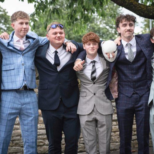 6thFormProm2024-2611)