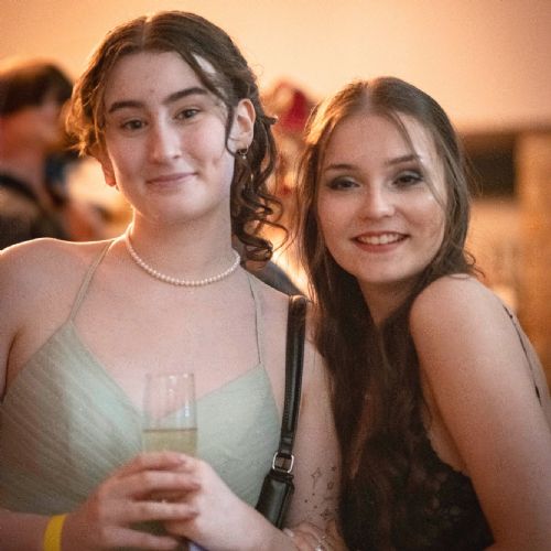 6thFormProm2024-3571)