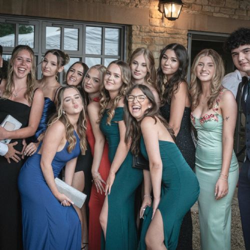 6thFormProm2024-81)
