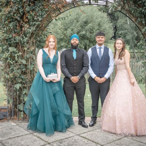 Year11Prom2024-1011)