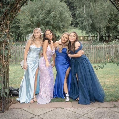 Year11Prom2024-1071)
