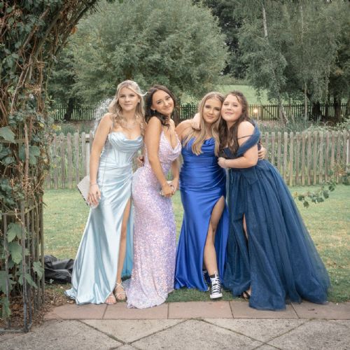 Year11Prom2024-1081)