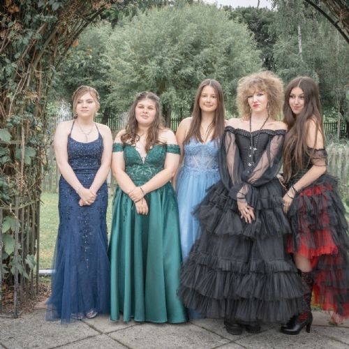 Year11Prom2024-1151)