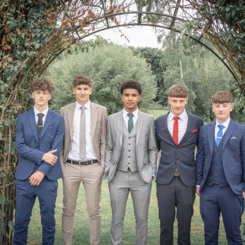 Year11Prom2024-1191)