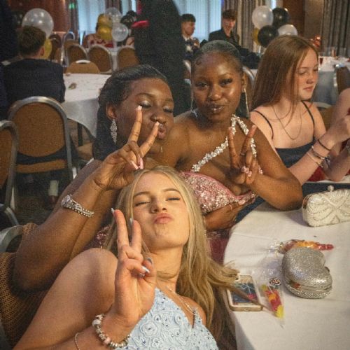 Year11Prom2024-1561)