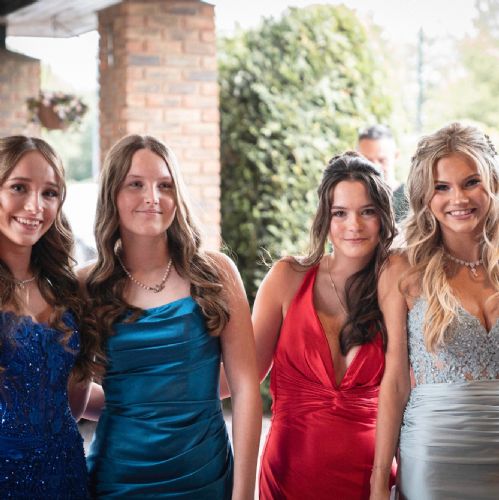 Year11Prom2024-1831)