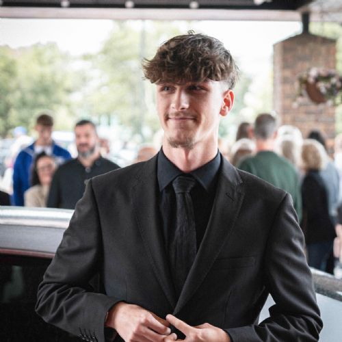 Year11Prom2024-1931)