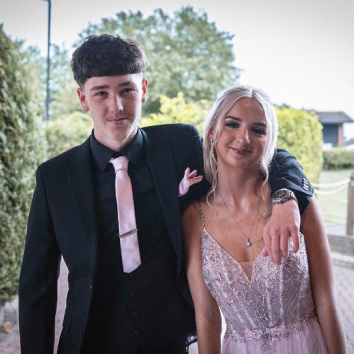 Year11Prom2024-2181)