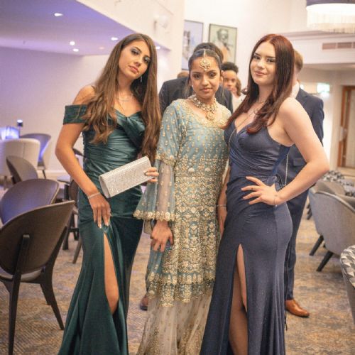 Year11Prom2024-291)