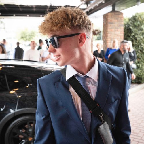 Year11Prom2024-3051)