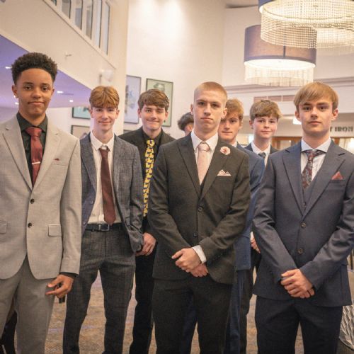 Year11Prom2024-311)