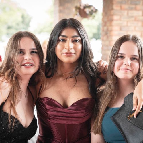 Year11Prom2024-3241)