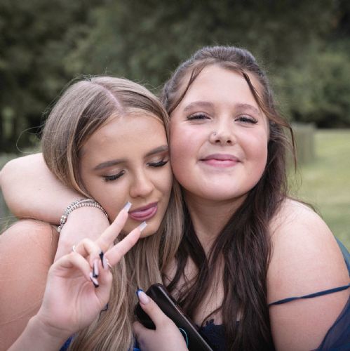 Year11Prom2024-3701)