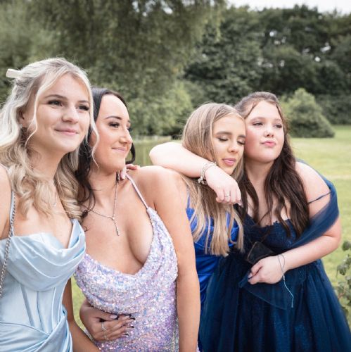Year11Prom2024-3711)