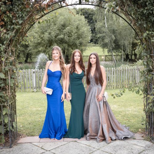 Year11Prom2024-3791)