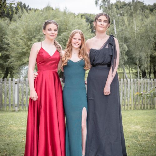 Year11Prom2024-3801)