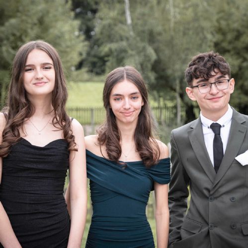 Year11Prom2024-3841)