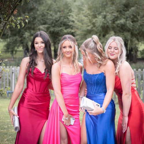 Year11Prom2024-3951)