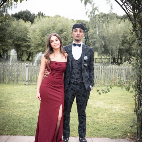 Year11Prom2024-4001)