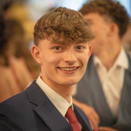 Year11Prom2024-4771)