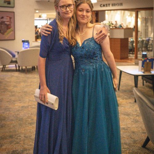 Year11Prom2024-581)