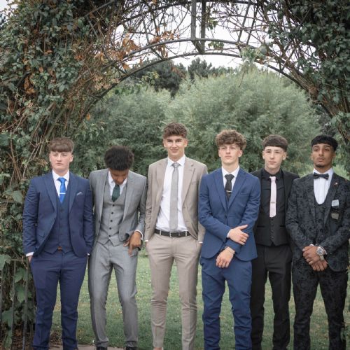 Year11Prom2024-771)