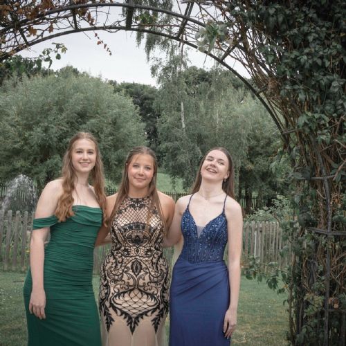 Year11Prom2024-871)